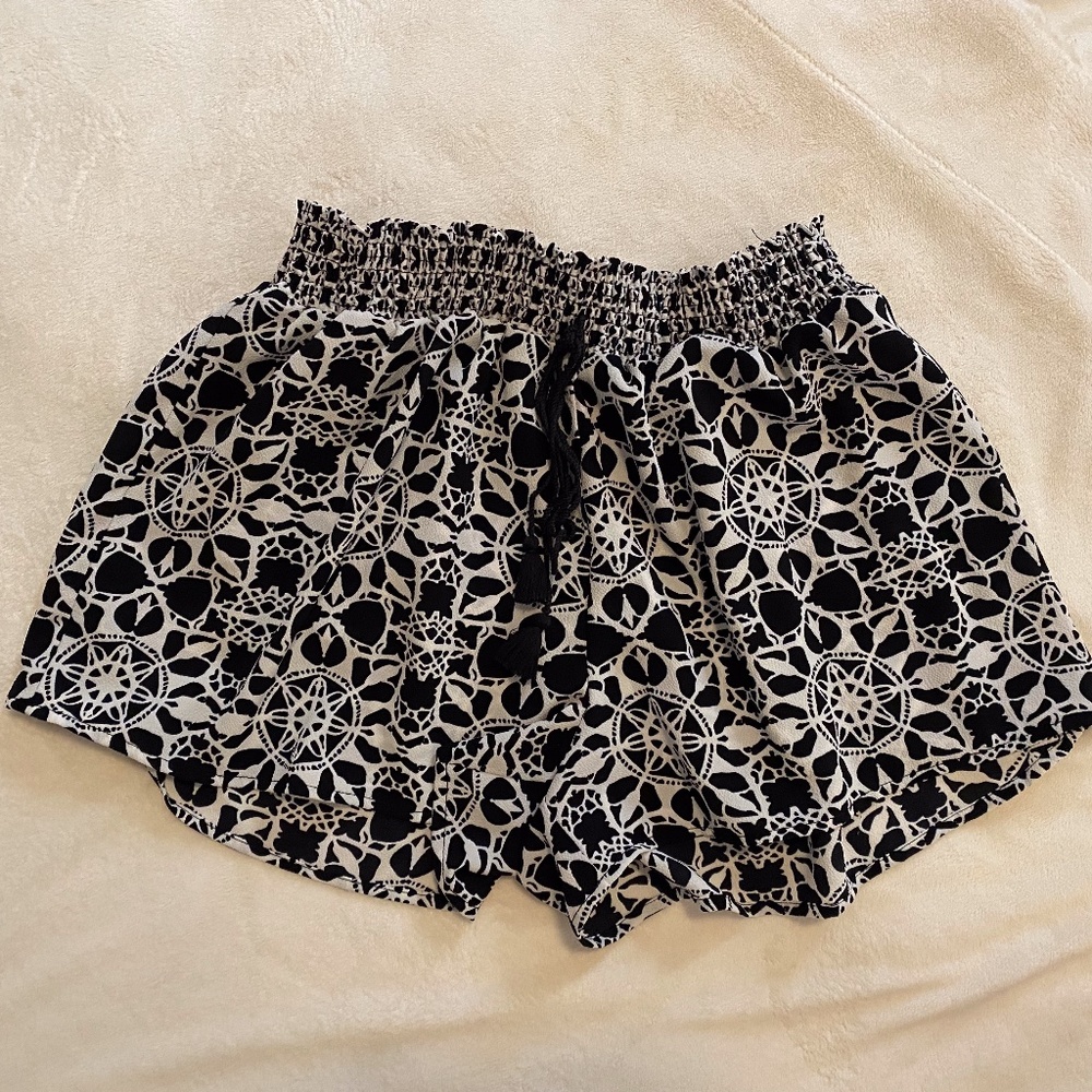 Black and White Flowy Shorts